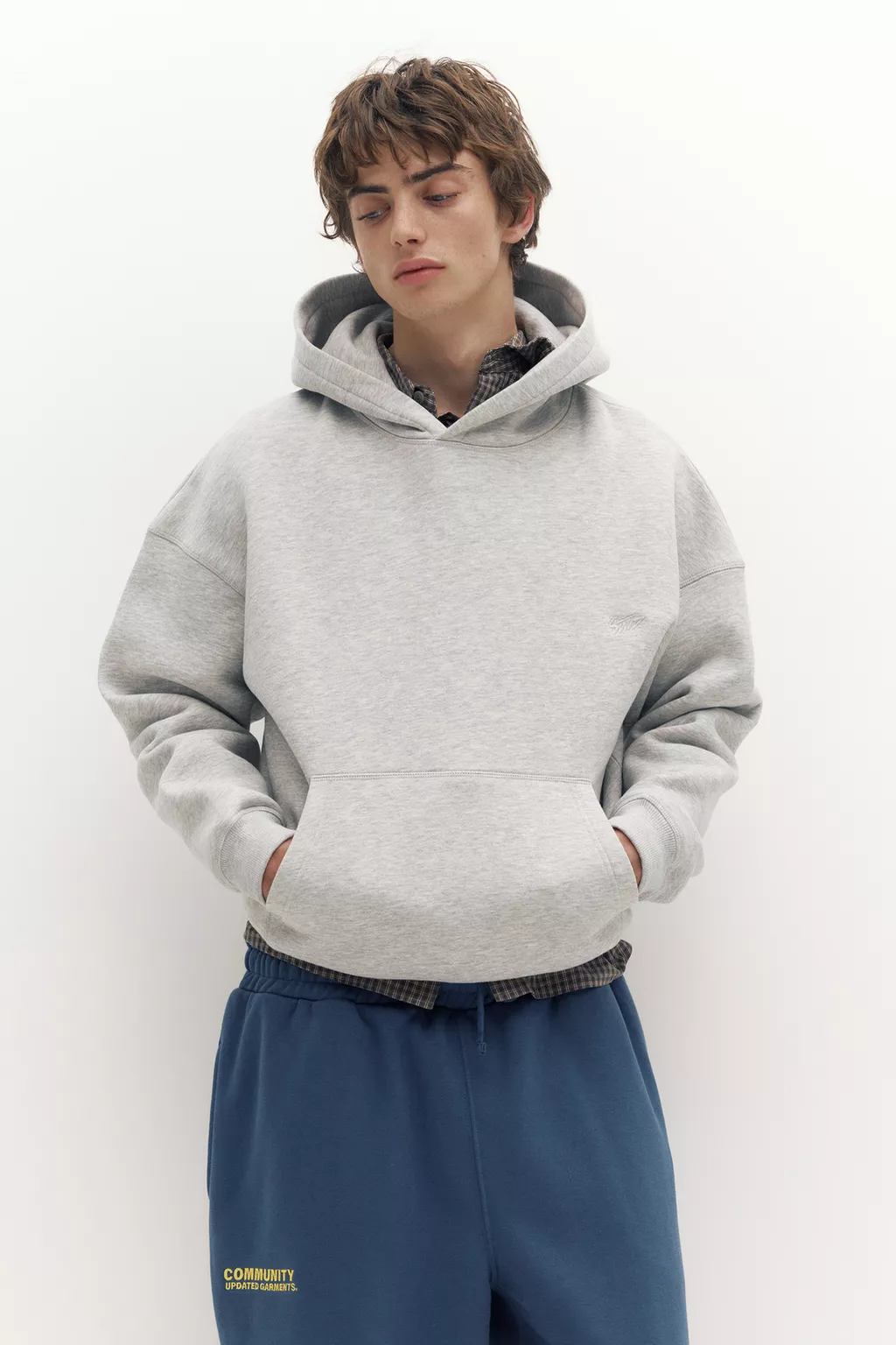 Hoodie Logo Brodé — Gris Vigoré
